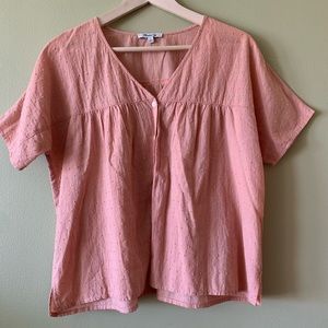 Madewell Swiss dot V-neck peach button up blouse XS